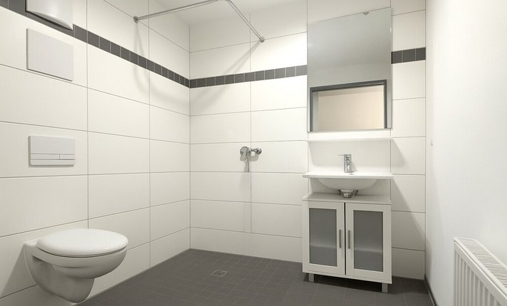 Badezimmer mit begehbarer Dusche