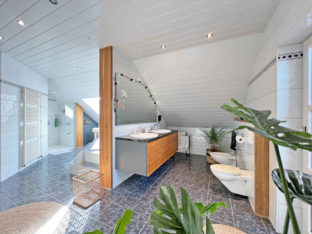 M023-2025_Badezimmer_Ansicht_1
